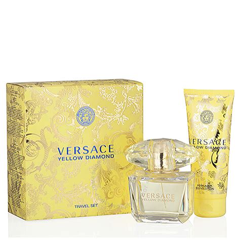 versace yellow diamond travel set